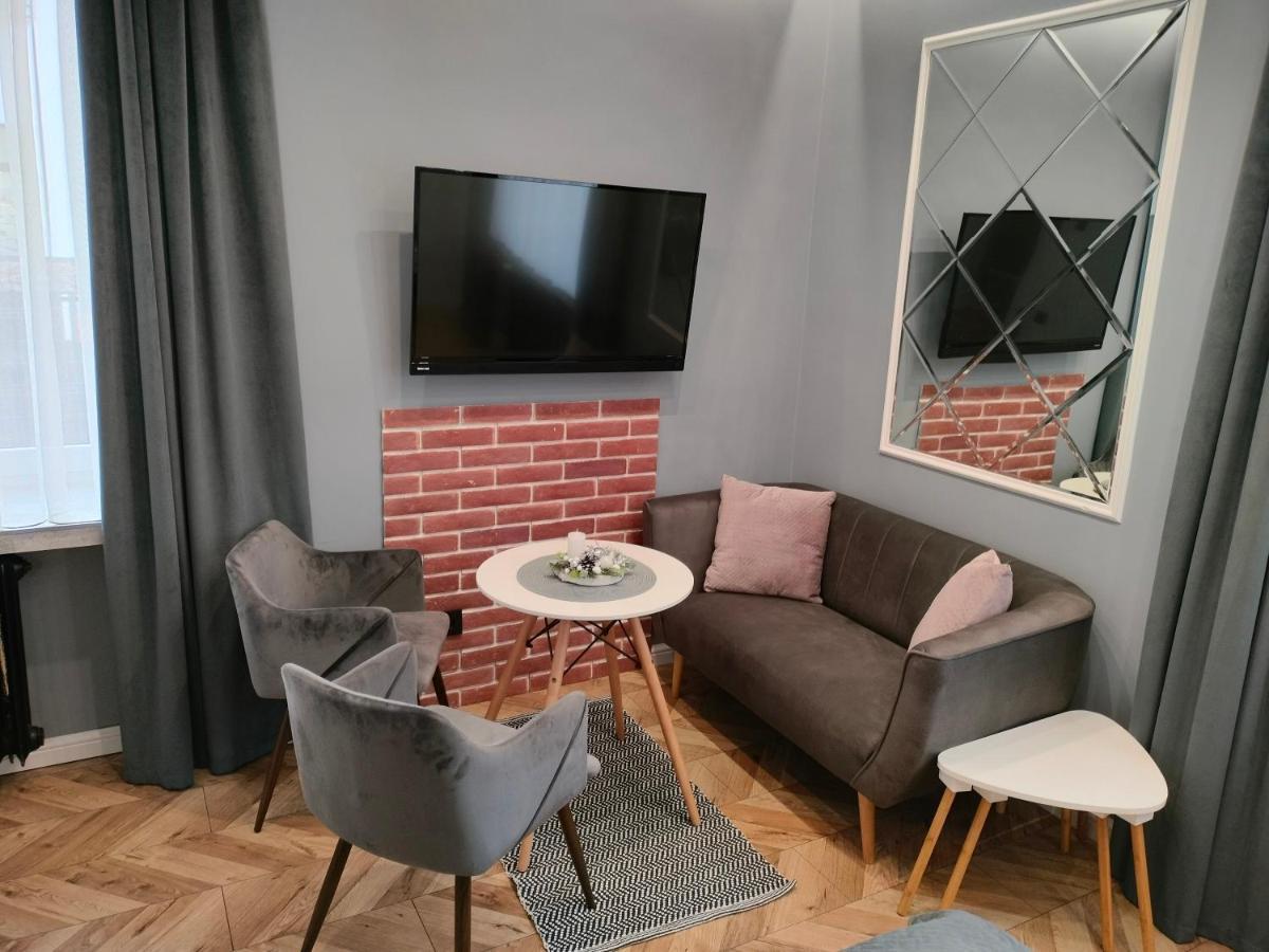 Apartament Lucy - Scisle Centrum Czestochowy Ченстохова Екстер'єр фото