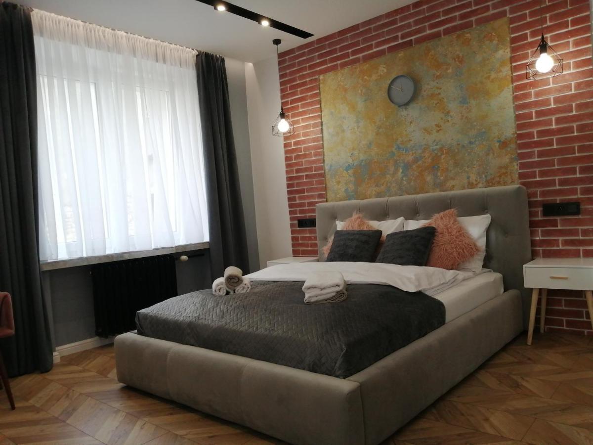Apartament Lucy - Scisle Centrum Czestochowy Ченстохова Екстер'єр фото