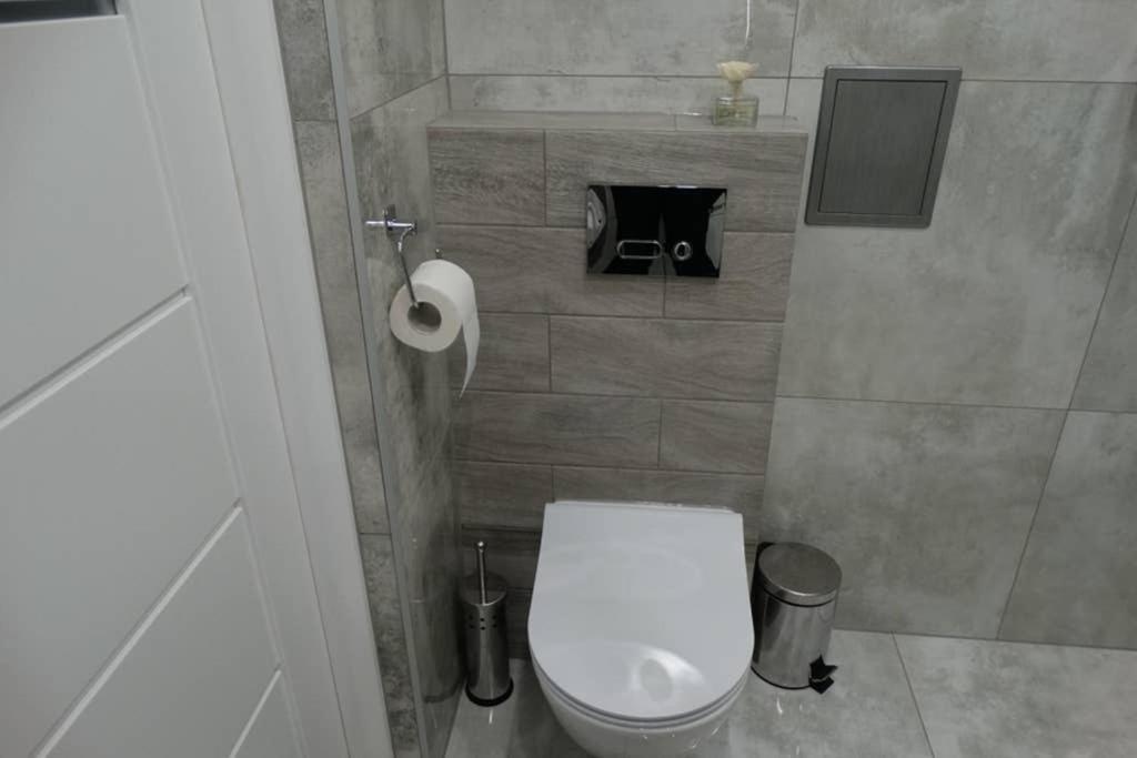 Apartament Lucy - Scisle Centrum Czestochowy Ченстохова Екстер'єр фото