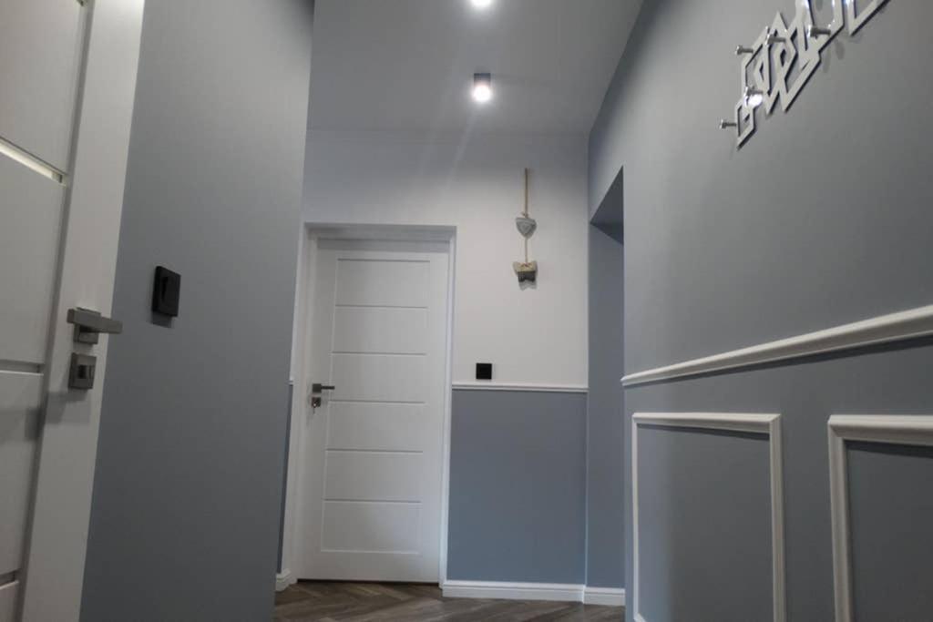 Apartament Lucy - Scisle Centrum Czestochowy Ченстохова Екстер'єр фото