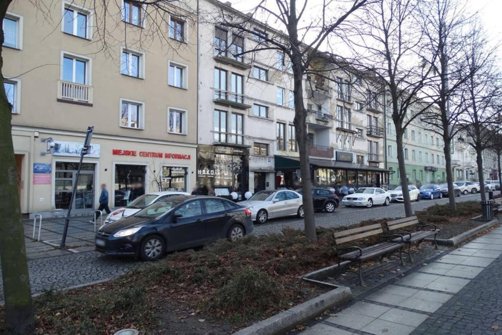 Apartament Lucy - Scisle Centrum Czestochowy Ченстохова Екстер'єр фото